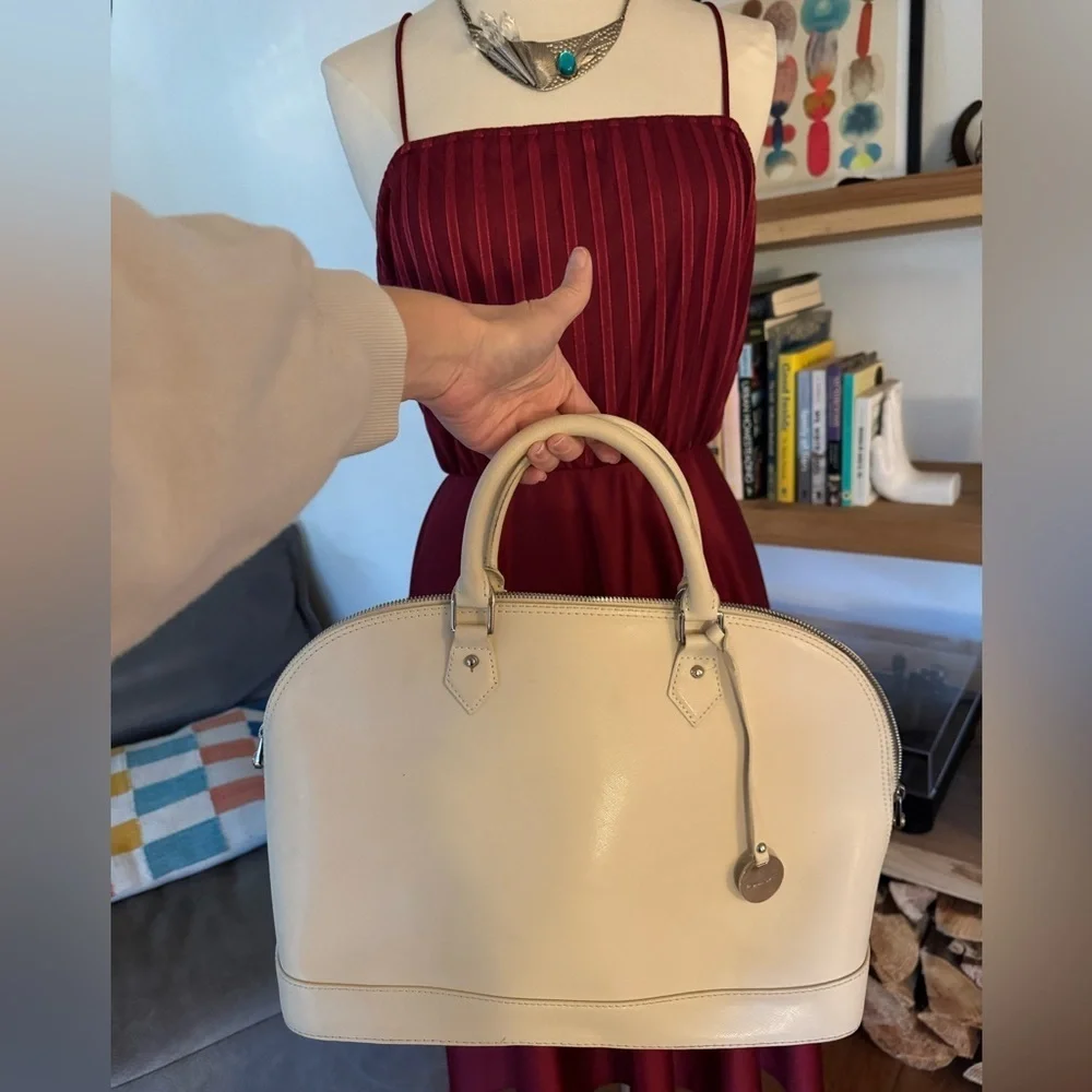 Pulicati Italian Leather Cream Handbag Shoulder Satchel with crossbody strap